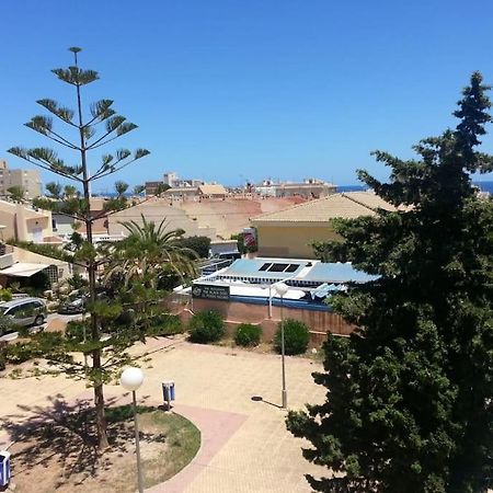 Estudio En Torrevieja A 700 M Del Mar Екстериор снимка