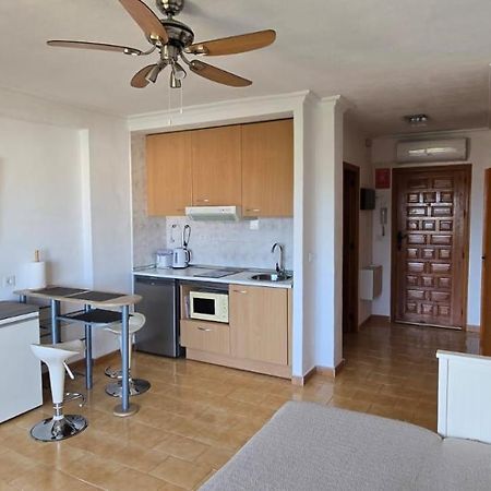 Estudio En Torrevieja A 700 M Del Mar Екстериор снимка