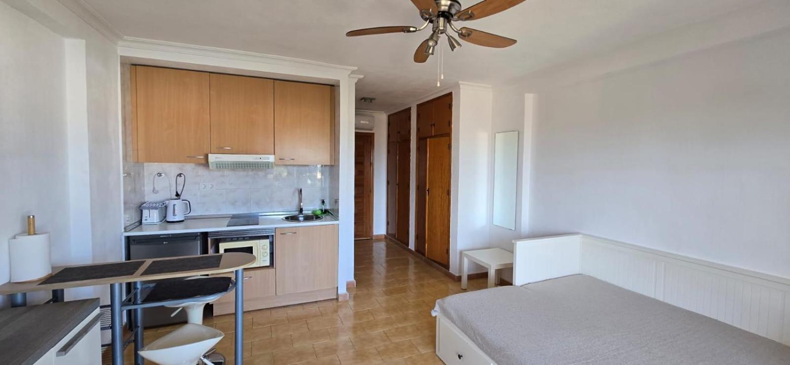 Estudio En Torrevieja A 700 M Del Mar Екстериор снимка